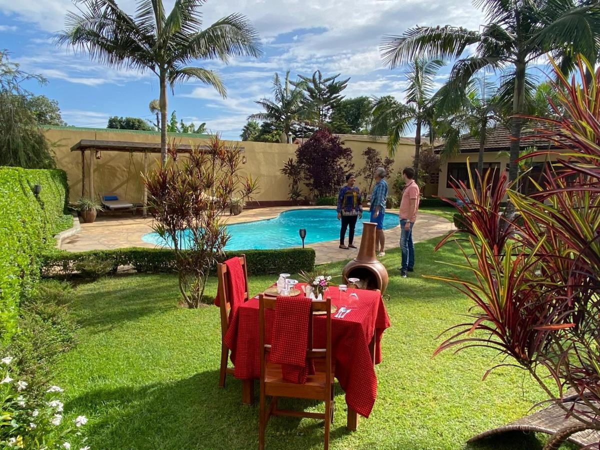 Ahadi Lodge Arusha Exterior photo